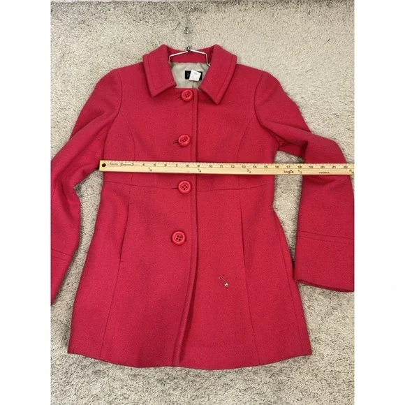J. Crew Women's Hot Pink Wool Coat With Large Buttons Pleated Back Size 4‎ READ - Picture 10 of 10